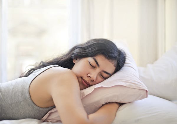 Hypnose et bien-être : améliorez votre sommeil réparateur.